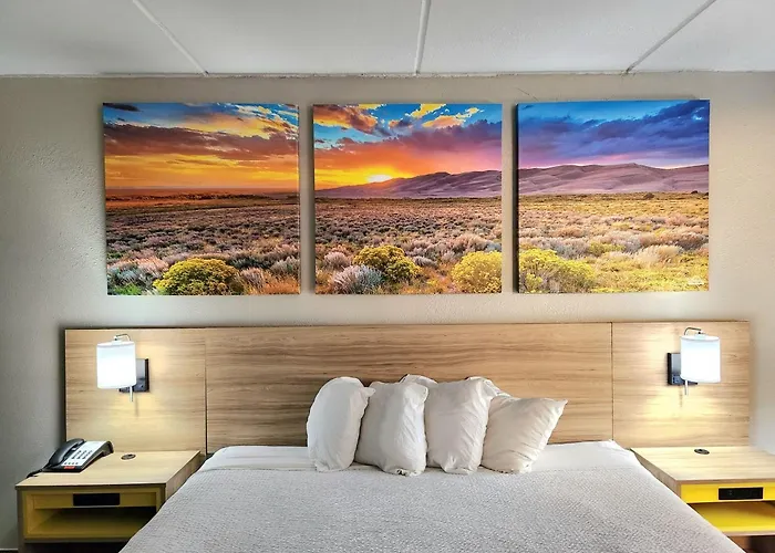 Beach hotel: Days Inn By Wyndham Houston